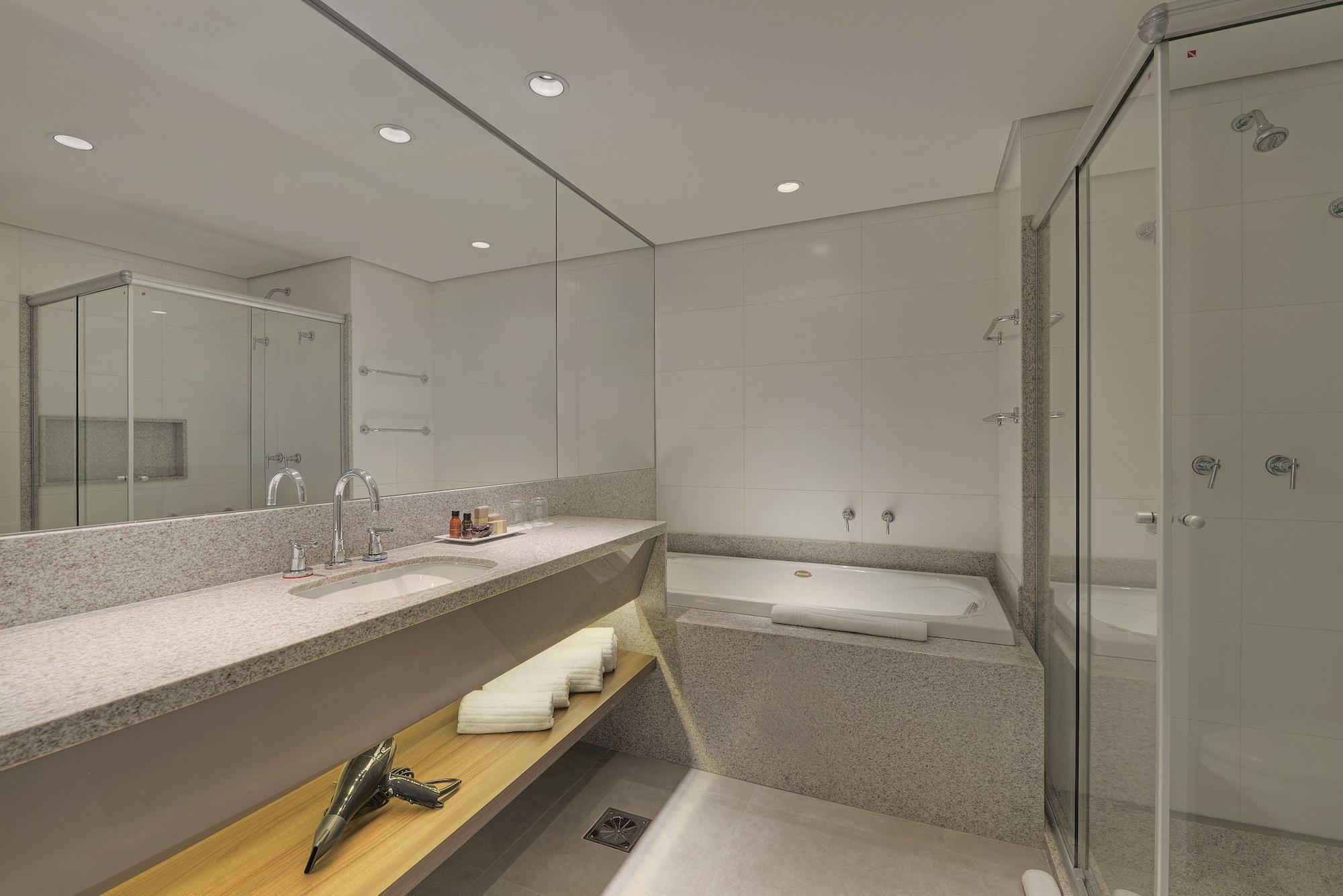 Deville Prime Campo Grande 캄푸그란지 외부 사진 Bathroom