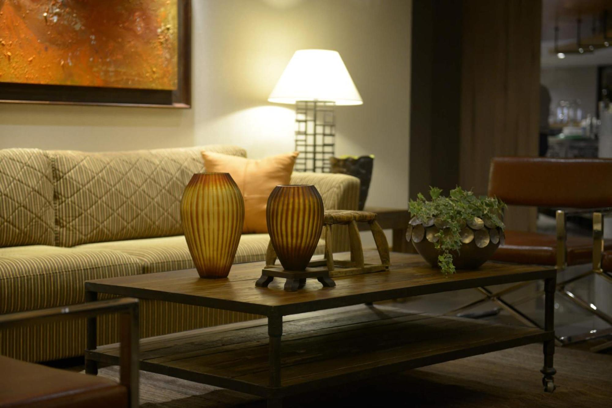 Deville Prime Campo Grande 캄푸그란지 외부 사진 A coffee table